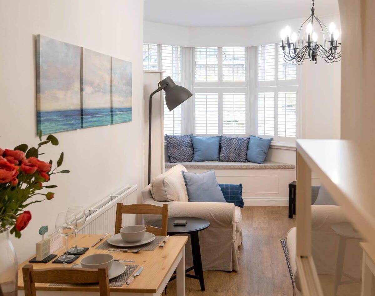 Stylish Apartment Close To The Sea Hove Exterior foto